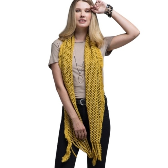 NWT Mustard Yellow Soft Net Scarf With Fringe Frayed Accent - Picture 1 of 2
